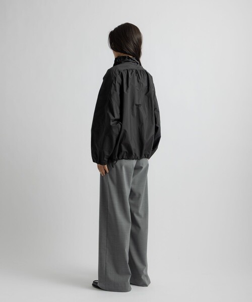 Saturdays NYC(サタデーズ ニューヨークシティ )の「Edie Windbreaker(ブルゾン・レディース・ブラック/ワイン/ベージュ・M/S)」の7枚目の写真