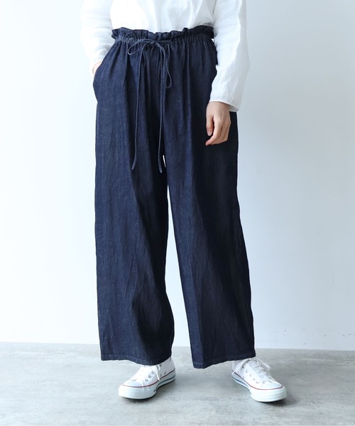 yuni(ユニ )の「R/C soft denim cocoon drawstrings pants(デニムパンツ・レディース・ネイビー・FREE)」の14枚目の写真