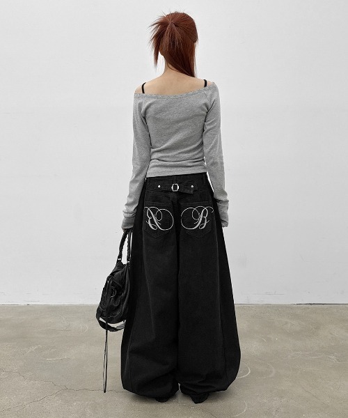 BLACKUP（ブラックアップ）の「[MADE] コゼッティレースオフショルダー長袖Tシャツ（Tシャツ/カットソー・レディース・ブラック/グレー/アイボリー・FREE）」の8枚目の写真