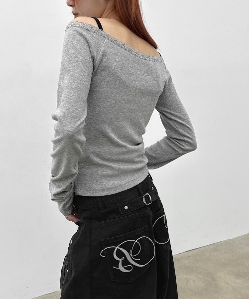 BLACKUP（ブラックアップ）の「[MADE] コゼッティレースオフショルダー長袖Tシャツ（Tシャツ/カットソー・レディース・ブラック/グレー/アイボリー・FREE）」の10枚目の写真