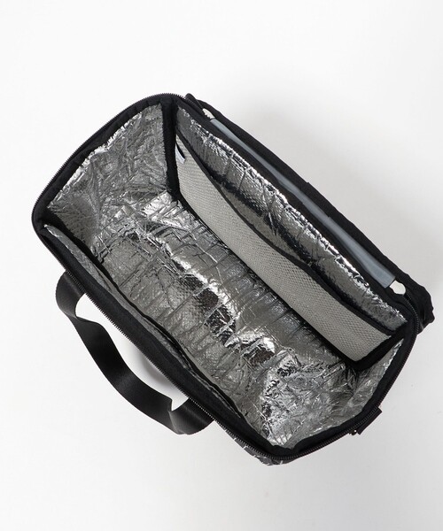 UNITED ARROWS(ユナイテッドアローズ)の「ストライプ ボックス型 トートバッグ M(トートバッグ・レディース・ブラック/ライトブルー・FREE)」の22枚目の写真
