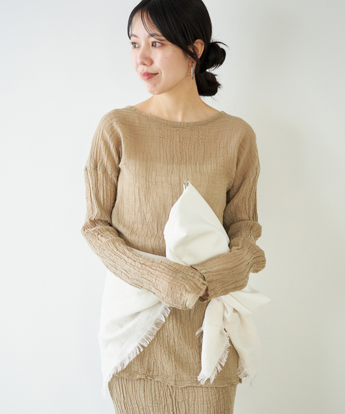 plage(プラージュ)の「LES ATELIERS FRANCAIS DE CONFECTION 別注 SLIT ブラウス(シャツ/ブラウス・レディース・ベージュ/ブラウン・FREE)」の2枚目の写真