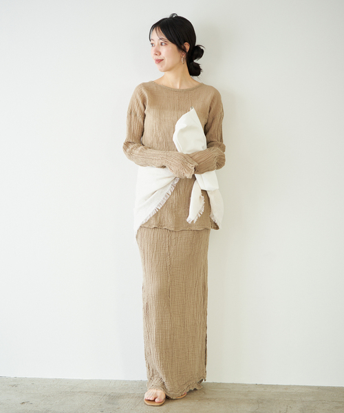 plage(プラージュ)の「LES ATELIERS FRANCAIS DE CONFECTION 別注 SLIT ブラウス(シャツ/ブラウス・レディース・ベージュ/ブラウン・FREE)」の5枚目の写真