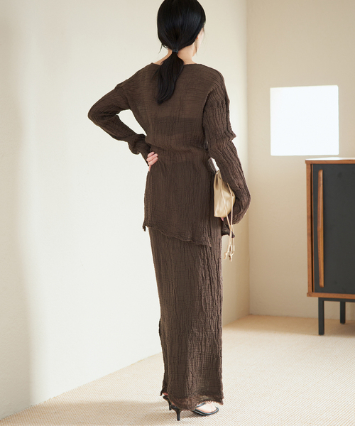 plage(プラージュ)の「LES ATELIERS FRANCAIS DE CONFECTION 別注 SLIT ブラウス(シャツ/ブラウス・レディース・ベージュ/ブラウン・FREE)」の8枚目の写真