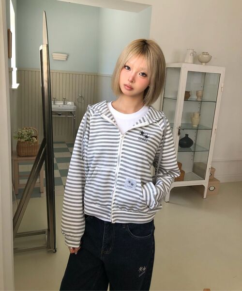 COIRIS_（コイリス）の「セイナナグランストライプフードジップアップ（パーカー・レディース・グレー系1・FREE）」の6枚目の写真