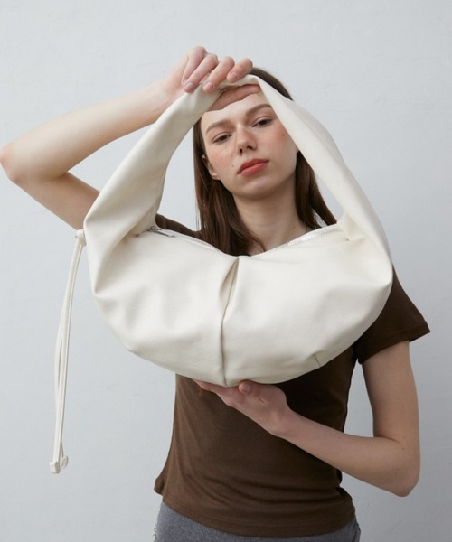 Rohwel（ローウェル）の「Moon Curve Shoulder Bag / ムーンカーブショルダーバッグ（ショルダーバッグ・レディース・ホワイト/ピンク/ブラック・FREE）」の10枚目の写真