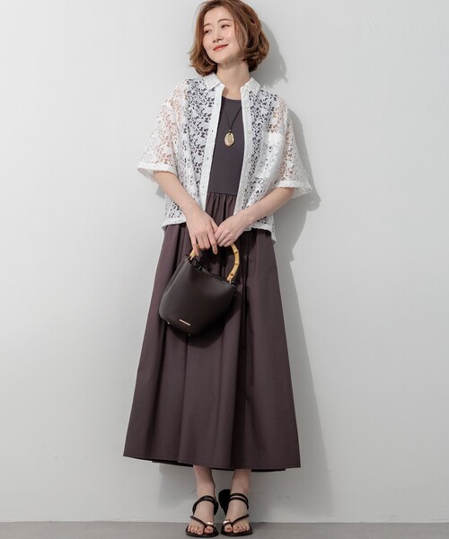 23区(ニジュウサンク)の「ラッセルレース レギュラーカラー シャツ(シャツ/ブラウス・レディース・ホワイト系/ブラック系・38)」の4枚目の写真