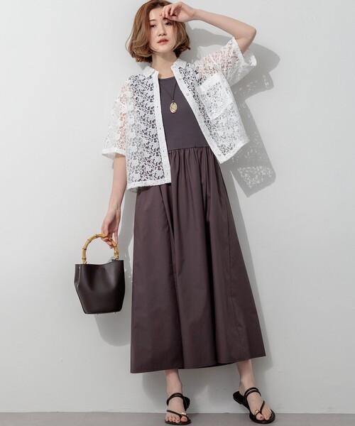 23区(ニジュウサンク)の「ラッセルレース レギュラーカラー シャツ(シャツ/ブラウス・レディース・ホワイト系/ブラック系・38)」の5枚目の写真