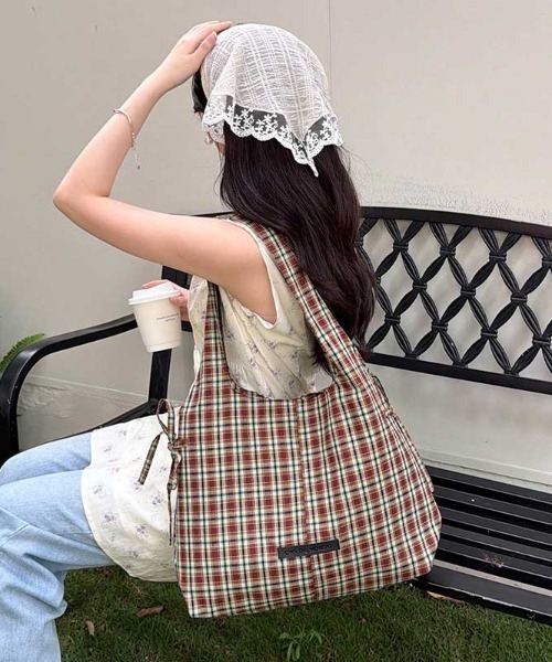 mebole(メボレ)の「Daily Check Tote Bag(トートバッグ・レディース・グリーン/ブラウン/ブルー・FREE)」の6枚目の写真