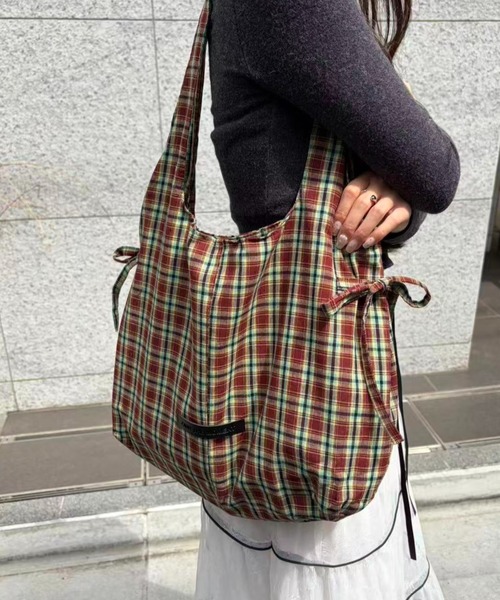 mebole(メボレ)の「Daily Check Tote Bag(トートバッグ・レディース・グリーン/ブラウン/ブルー・FREE)」の16枚目の写真