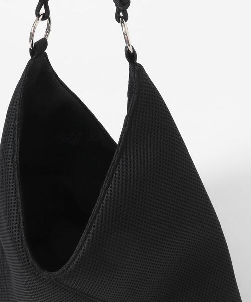 URBAN RESEARCH Sonny Label（アーバンリサーチサニーレーベル）の「メッシュトライアングルバッグ（トートバッグ・レディース・ブラック/グレー/ネイビー・ONE）」の7枚目の写真