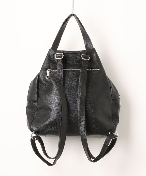 KATHARINE ROSS（キャサリンロス）の「【KATHARINE ROSS】【MILLELA FIRENZE】レザーリュック（バックパック/リュック・レディース・ブラック/ベージュ・MEDIUM）」の3枚目の写真