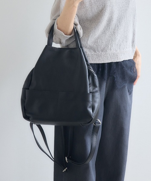 KATHARINE ROSS（キャサリンロス）の「【KATHARINE ROSS】【MILLELA FIRENZE】レザーリュック（バックパック/リュック・レディース・ブラック/ベージュ・MEDIUM）」の12枚目の写真