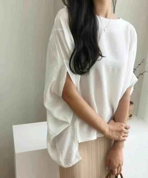 Aelina（エリナ）の「リラックスTシャツ（Tシャツ/カットソー・レディース・ホワイト/グレー/ブラック/ベージュ・FREE）」の5枚目の写真