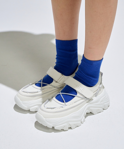 CLLIB(クリブ)の「ATYP SAIL スタンディングスニーカー 6.5CM-CL0502 (2カラー)(スニーカー・レディース・オフホワイト/クリアブラック/ホワイト・25cm/23cm/23.5cm/24cm/24.5cm)」の9枚目の写真