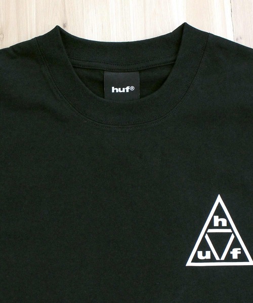 HUF(ハフ)の「トリプルトライアングル 半袖Tシャツ TRIPLE TRIANGLE SS TEE(Tシャツ/カットソー・メンズ・ホワイト×グレー/ブラック×ホワイト・M/L/XL)」の13枚目の写真