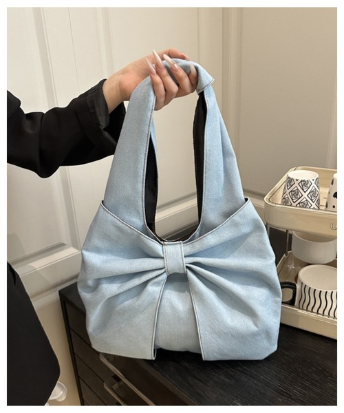 CHEER(チアー)の「大人可愛い。軽量デニム風リボンモチーフ ハンドバッグ(トートバッグ・レディース・ライトブルー/ブルー/ダークブルー・FREE)」の15枚目の写真