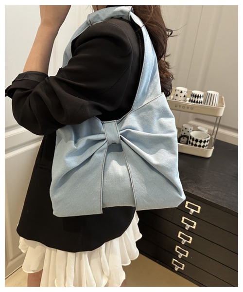 CHEER(チアー)の「大人可愛い。軽量デニム風リボンモチーフ ハンドバッグ(トートバッグ・レディース・ライトブルー/ブルー/ダークブルー・FREE)」の19枚目の写真