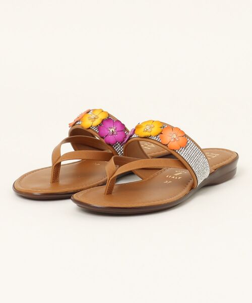 inter-chaussures(インターショシュール)の「【ITALIAN SHOEMAKERS】ビジューベルトフラワートングサンダル (92356T)(サンダル・レディース・ブラウン/ネイビー・35/36/37/38/39)」の1枚目の写真