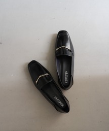 et.UNiVER（エトユニベール）の「Square Loafers（モカシン/デッキシューズ）」