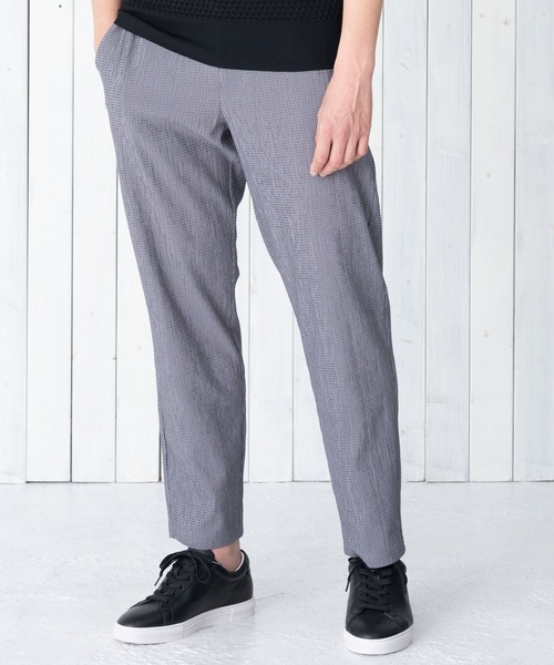 TETE HOMME(テットオム)の「5.5cm ヒールアップ スムースレザースニーカー / スタイルアップ スムースレザーシューズ(スニーカー・メンズ・ブラック/ホワイト・MEDIUM/LARGE/X-LARGE)」の5枚目の写真