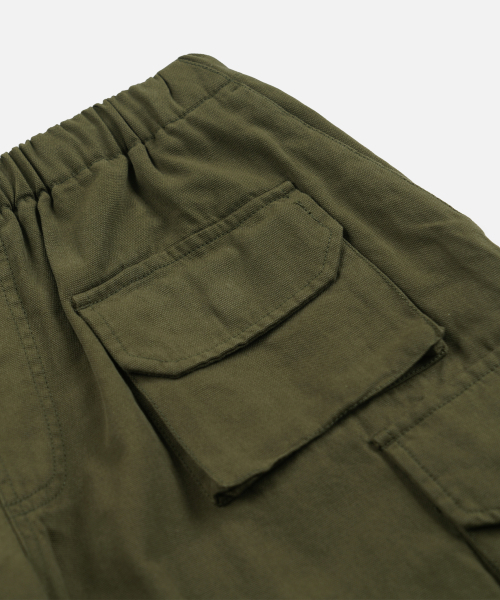 FRIZMWORKS(フリズムワークス)の「CANVAS MULTI POCKET SHORTS _ OLIVE(その他パンツ・メンズ・その他・SMALL/MEDIUM/LARGE/X-LARGE)」の4枚目の写真