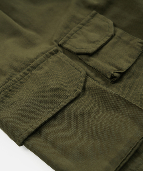 FRIZMWORKS(フリズムワークス)の「CANVAS MULTI POCKET SHORTS _ OLIVE(その他パンツ・メンズ・その他・SMALL/MEDIUM/LARGE/X-LARGE)」の7枚目の写真