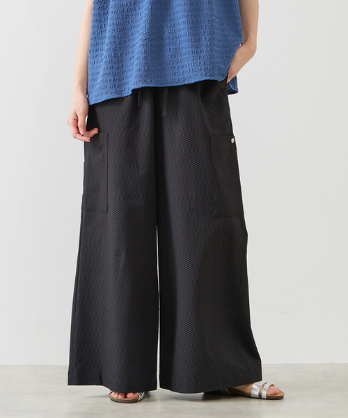 MELROSE claire(メルローズ クレール)の「【エステルサッカーイージーパンツ】(その他パンツ・レディース・ネイビー/ブラック/オフホワイト・2/3)」の2枚目の写真