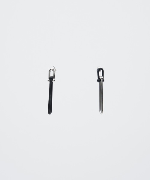 SOEMIN（ソミン）の「Combination chain pierced earrings／マットチェーンピアス（ピアス（両耳用）・レディース・ブラック・FREE）」の4枚目の写真