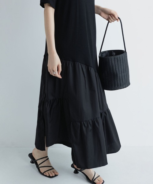 MAISON DE THERESE(メゾン ド テレーズ)の「夏 クルーネック ニット半袖 切り替え アシンメトリー ワンピース(ワンピース・レディース・White/Black・FREE)」の8枚目の写真