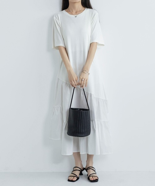 MAISON DE THERESE(メゾン ド テレーズ)の「夏 クルーネック ニット半袖 切り替え アシンメトリー ワンピース(ワンピース・レディース・White/Black・FREE)」の6枚目の写真
