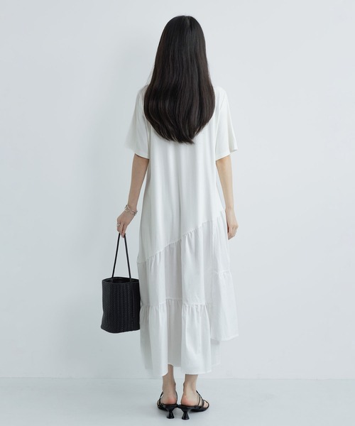 MAISON DE THERESE(メゾン ド テレーズ)の「夏 クルーネック ニット半袖 切り替え アシンメトリー ワンピース(ワンピース・レディース・White/Black・FREE)」の3枚目の写真