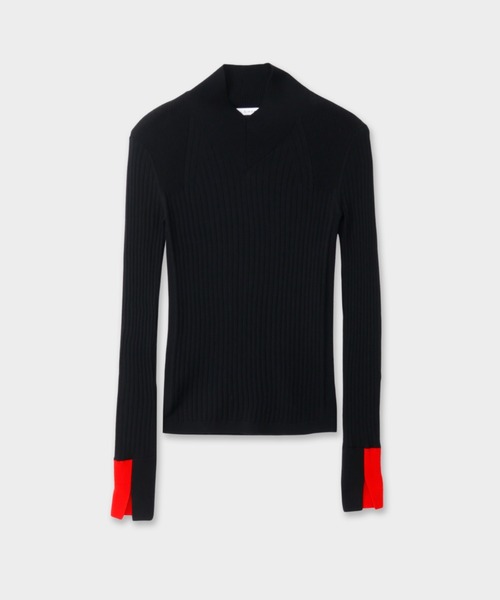 CINOH(チノ)の「15.5 MICRON WOOL SOFT V-NECK KNIT(ニット/セーター・レディース・ブラック/チャコールグレー/ベージュ・38/36)」の11枚目の写真