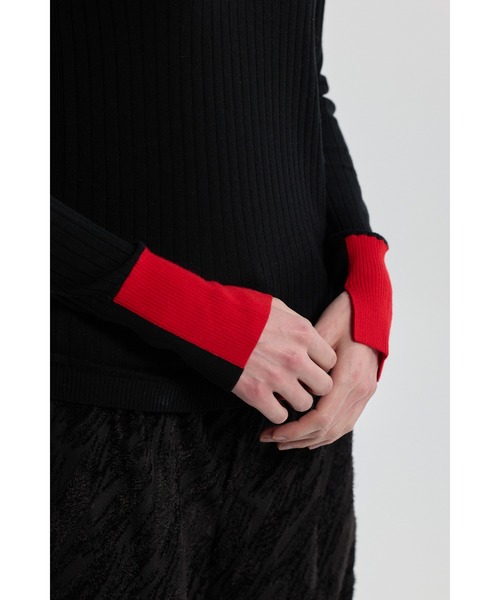 CINOH(チノ)の「15.5 MICRON WOOL SOFT V-NECK KNIT(ニット/セーター・レディース・ブラック/チャコールグレー/ベージュ・38/36)」の7枚目の写真