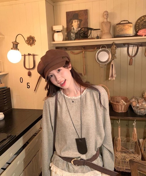 AsheKsha(アシクシャ)の「森系の優しい風のレース付きストライプゆったり長袖トップス(Tシャツ/カットソー・レディース・ベージュ・M)」の7枚目の写真