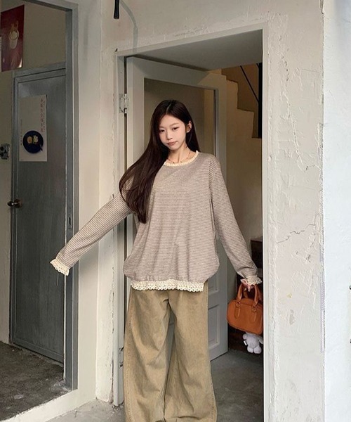 AsheKsha(アシクシャ)の「森系の優しい風のレース付きストライプゆったり長袖トップス(Tシャツ/カットソー・レディース・ベージュ・M)」の17枚目の写真