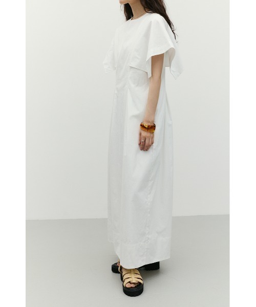 STYLEMIXER(スタイルミキサー)の「【美シルエットワンピ】パネルショルダータックワンピース(ワンピース・レディース・ホワイト/ミント/ネイビー・MEDIUM/SMALL)」の7枚目の写真