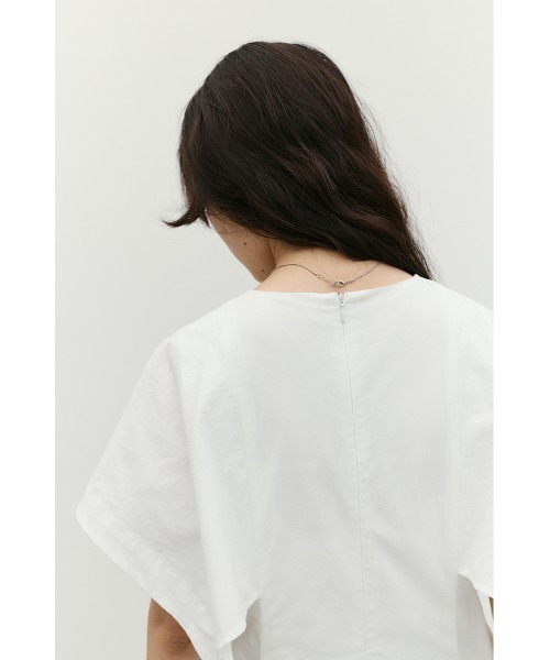 STYLEMIXER(スタイルミキサー)の「【美シルエットワンピ】パネルショルダータックワンピース(ワンピース・レディース・ホワイト/ミント/ネイビー・MEDIUM/SMALL)」の13枚目の写真