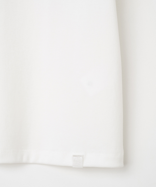 YEARNING(イヤニング)の「ESSENTIAL RIB SLIM TEE, IVORY(Tシャツ/カットソー・レディース・その他・FREE)」の2枚目の写真