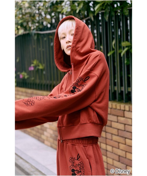 WCJ(ダブルシージェイ)の「Disney / SWEAT ZIP HOODIE(パーカー・レディース・レッド/ピンク・FREE)」の19枚目の写真