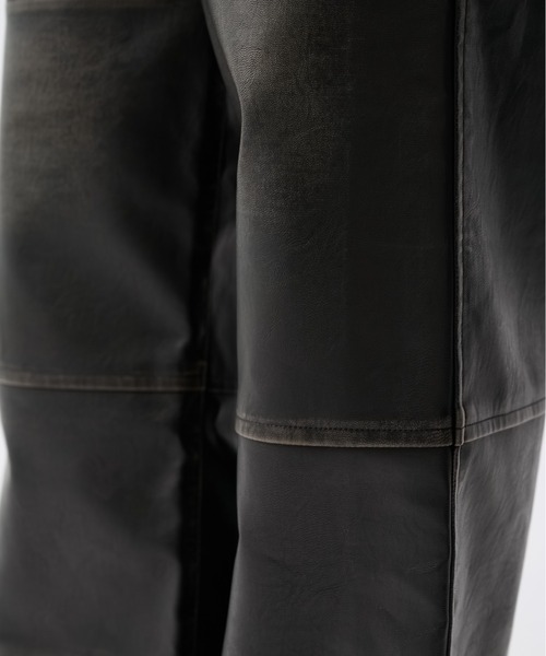 MIHARAYASUHIRO（ミハラヤスヒロ）の「【MIHARAYASUHIRO/ミハラヤスヒロ】VEGAN LEATHER TROUSERS/ヴィーガンレザートラウザーズ（その他パンツ・レディース・ブラック・36/38）」の4枚目の写真