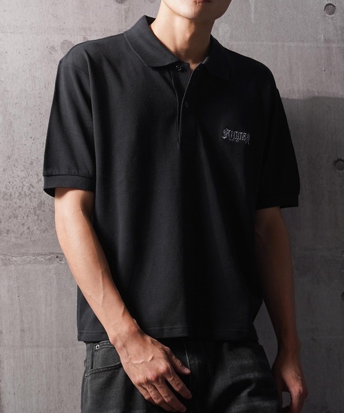RIPPER(リッパー)の「【RIPPER】クラシック クロップド ポロシャツ / Classic Cropped Polo Shirt / 短丈 ボックスシルエット(ポロシャツ・メンズ・ブラック×グレー/ブラック×ホワイト/ブラック系・S/M/L/XL)」の2枚目の写真