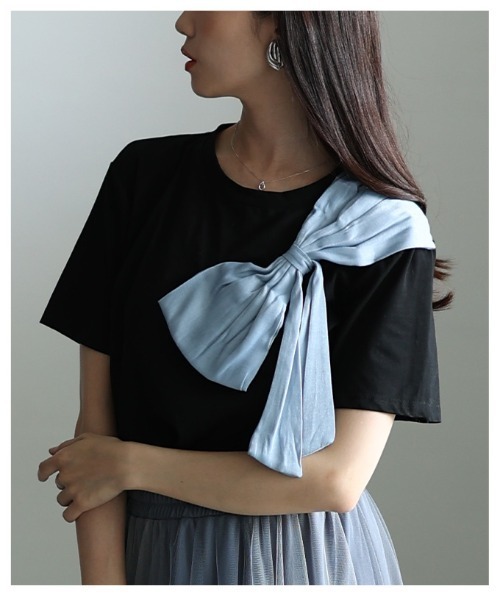 Sawa a la mode(サワアラモード)の「アシンメトリーリボンモチーフカットソー(Tシャツ/カットソー・レディース・ブラック/ホワイト・FREE)」の9枚目の写真