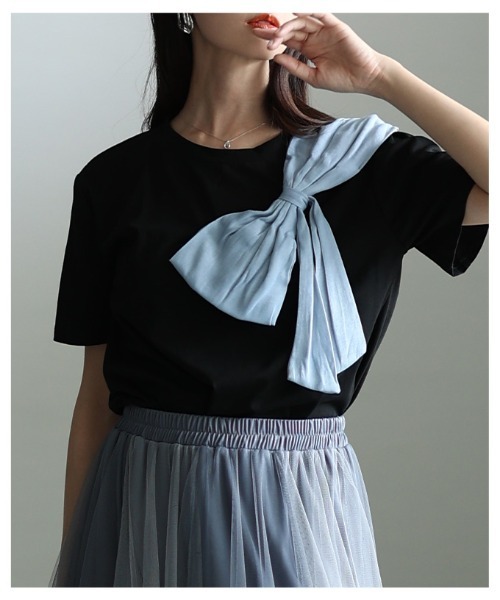 Sawa a la mode(サワアラモード)の「アシンメトリーリボンモチーフカットソー(Tシャツ/カットソー・レディース・ブラック/ホワイト・FREE)」の13枚目の写真