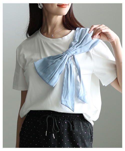 Sawa a la mode(サワアラモード)の「アシンメトリーリボンモチーフカットソー(Tシャツ/カットソー・レディース・ブラック/ホワイト・FREE)」の15枚目の写真