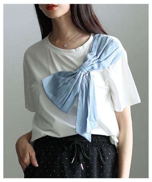 Sawa a la mode(サワアラモード)の「アシンメトリーリボンモチーフカットソー(Tシャツ/カットソー・レディース・ブラック/ホワイト・FREE)」の21枚目の写真
