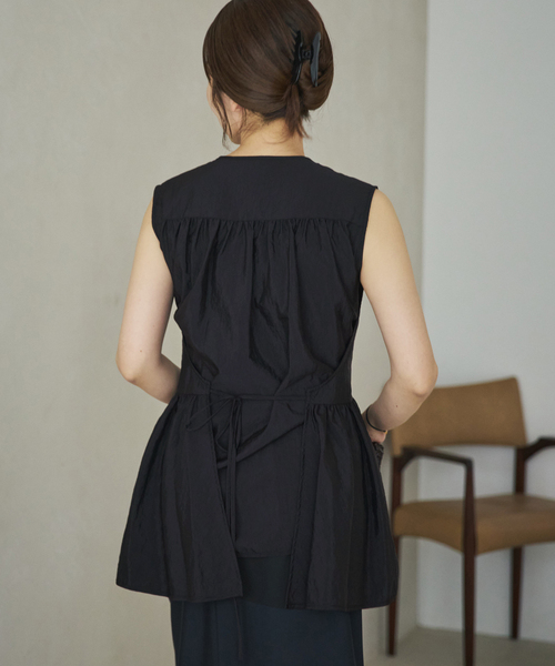 plage(プラージュ)の「PROTAGONISTA / プロタゴニスタ 別注 SIDE RBN WASHABLE SATIN ブラウス(シャツ/ブラウス・レディース・ブラック・FREE)」の11枚目の写真