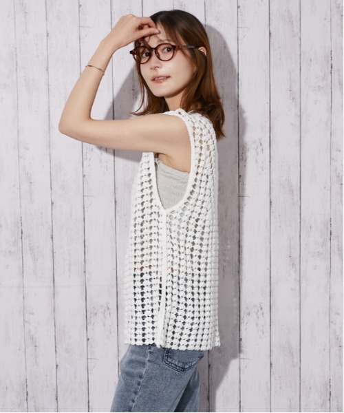 GORGE(ゴージ)の「《かぎ針編み・レースアップ》タンクトップ/ナチュラル×フェミカジュ/春夏/全3色(タンクトップ・レディース・ベージュ/オフホワイト/ブラック・F)」の15枚目の写真