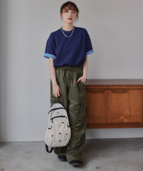 210nouve(トゥージュヌーブ)の「バイカラー ロールアップ Tシャツ(Tシャツ/カットソー・レディース・グレー/ベージュ/ネイビー・FREE)」の6枚目の写真