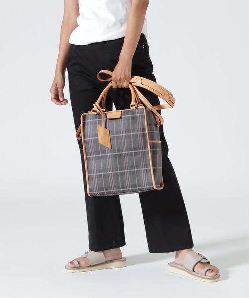beautiful people(ビューティフルピープル)の「beautiful people/ビューティフルピープル/NOBLE POP PLAID TOTE BAG(トートバッグ・レディース・チャコールグレー/ブラウン系その他3・F)」の1枚目の写真